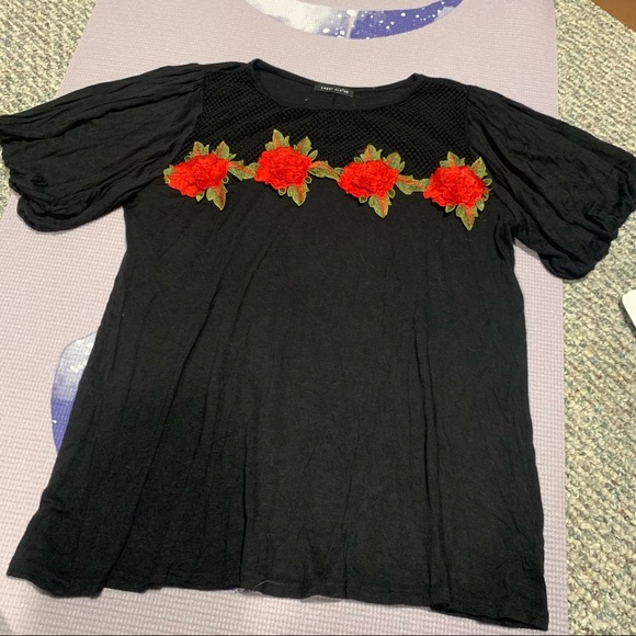 Embroidered flower mesh accented bell sleeve tee - Picture 1 of 4